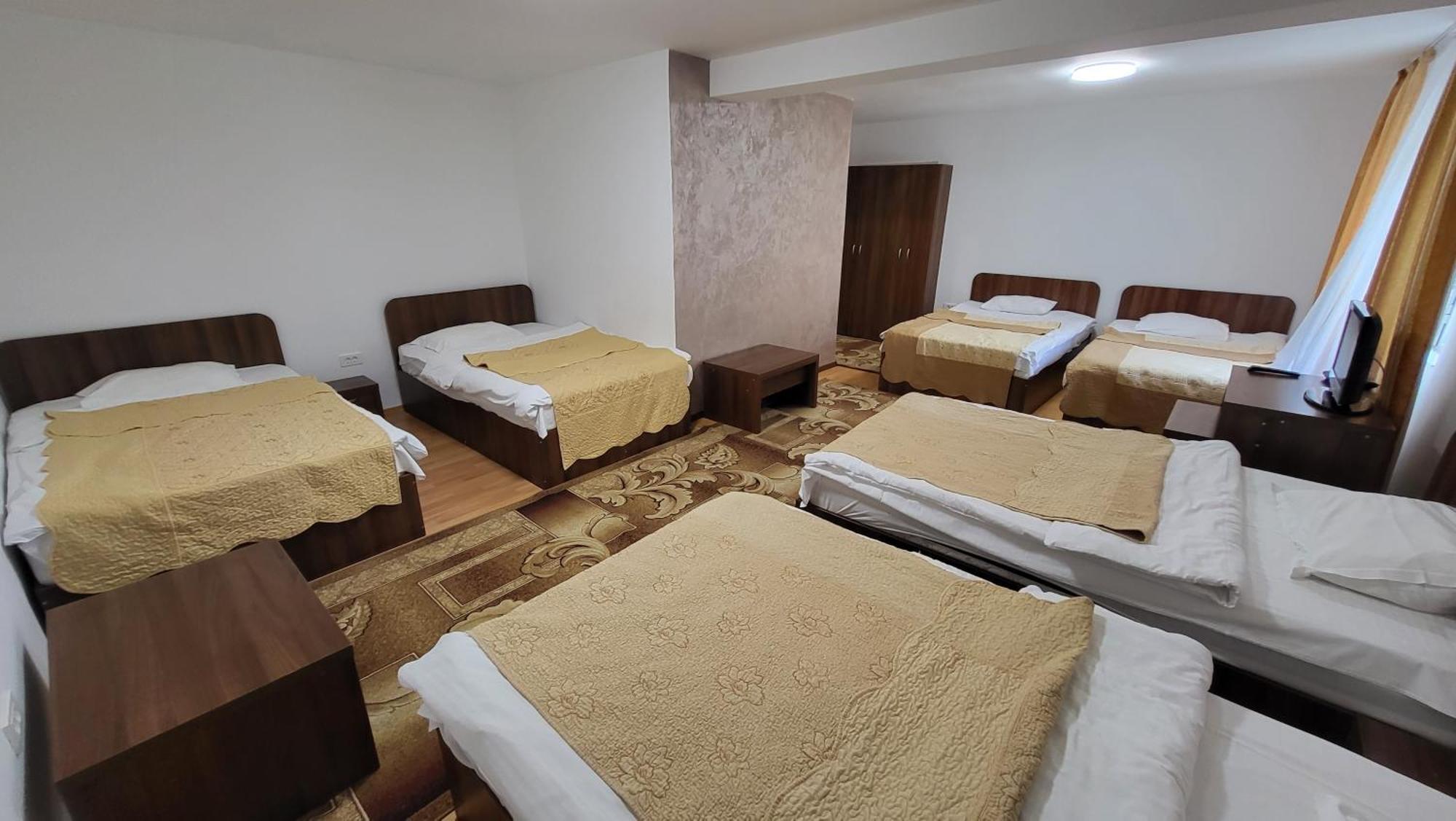 Boutique Global Lejlighedshotel Braşov Eksteriør billede