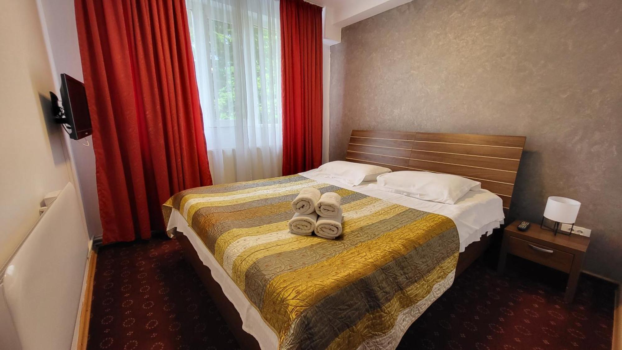 Boutique Global Lejlighedshotel Braşov Eksteriør billede